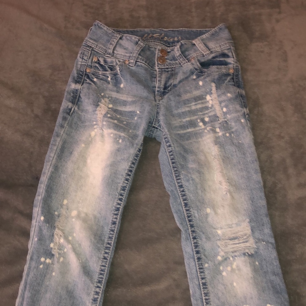 Wallflower Jeans - Picture 3 of 9